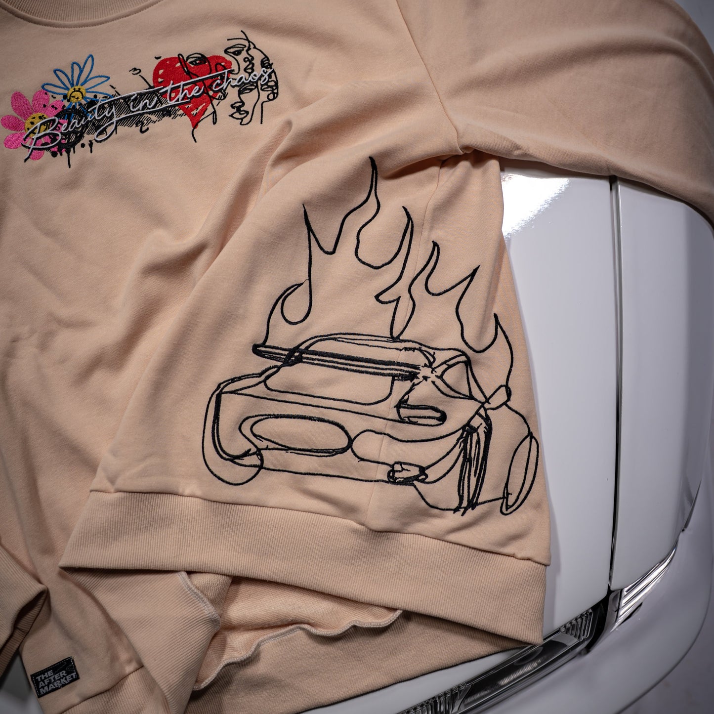 Chaos Crewneck (Cream)